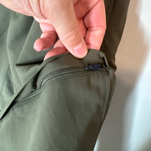 The North Face Green Convertible Hiking Outdoor Walking Pants Size 32 - Picture 9 of 16